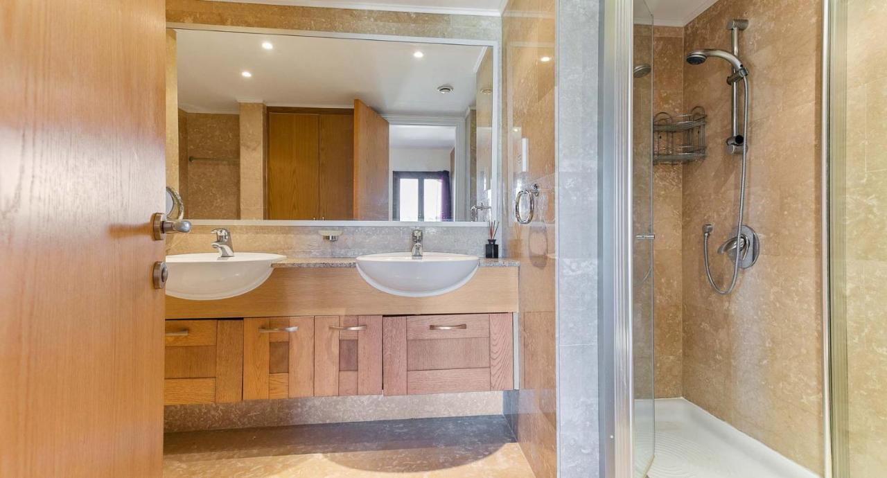 Fantastic Junior Villa Cz02 Salamis With Gorgeous Views, Aphrodite Hills Kouklia Exterior foto
