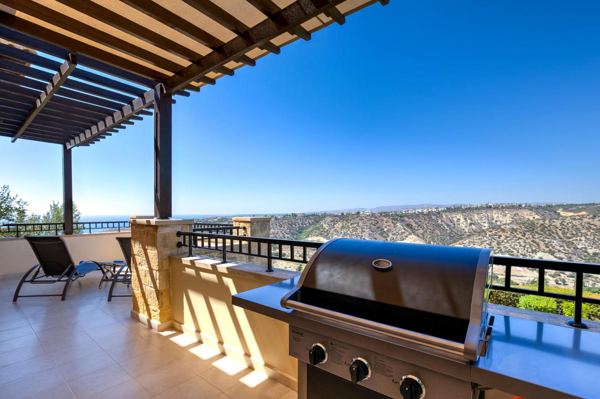 Fantastic Junior Villa Cz02 Salamis With Gorgeous Views, Aphrodite Hills Kouklia Exterior foto