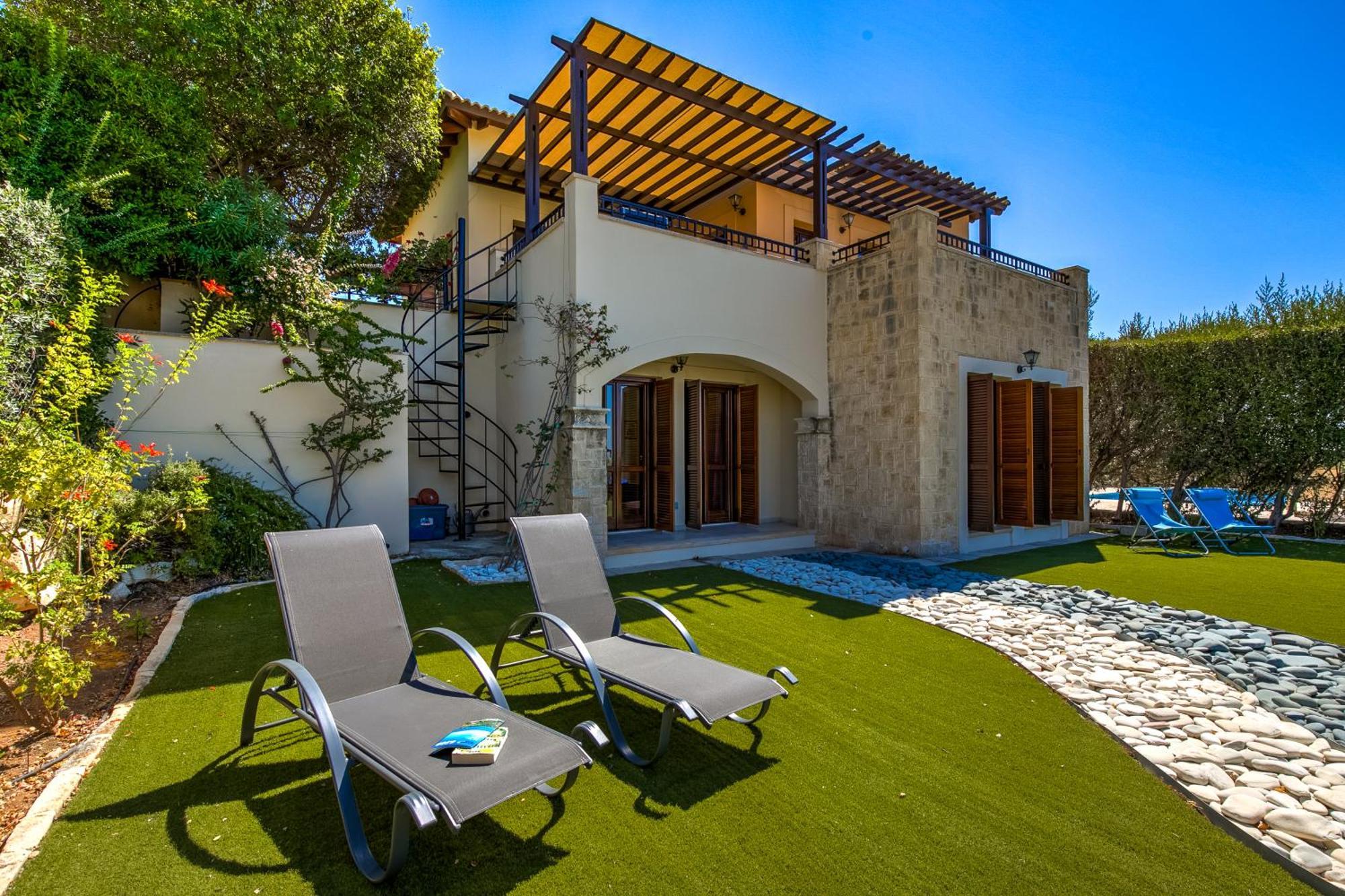 Fantastic Junior Villa Cz02 Salamis With Gorgeous Views, Aphrodite Hills Kouklia Exterior foto