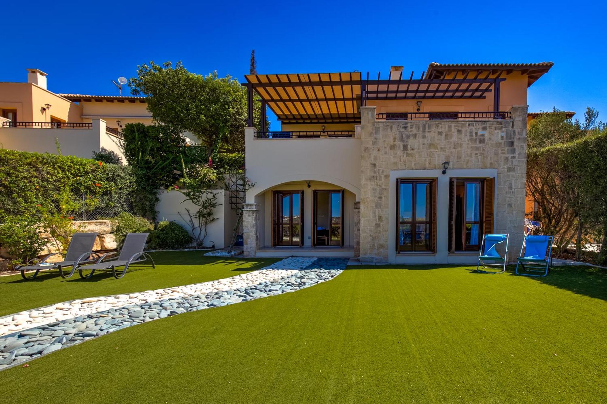 Fantastic Junior Villa Cz02 Salamis With Gorgeous Views, Aphrodite Hills Kouklia Exterior foto